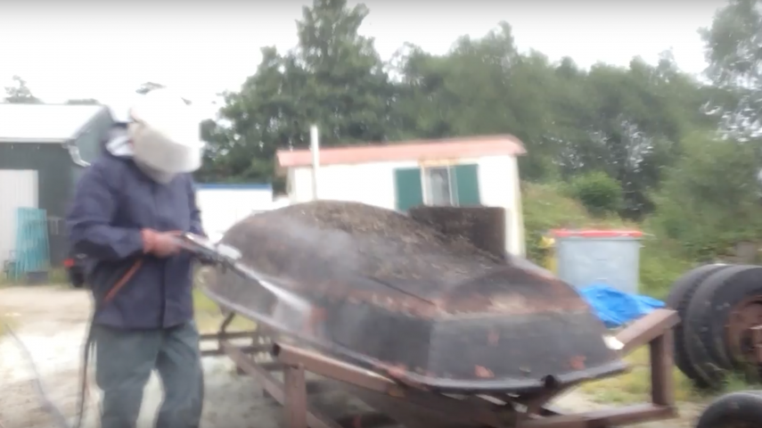 video hoe een boot gestraald wordt